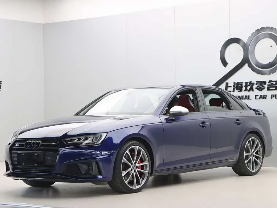 Audi S4
