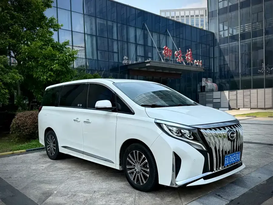 GAC Trumpchi M8