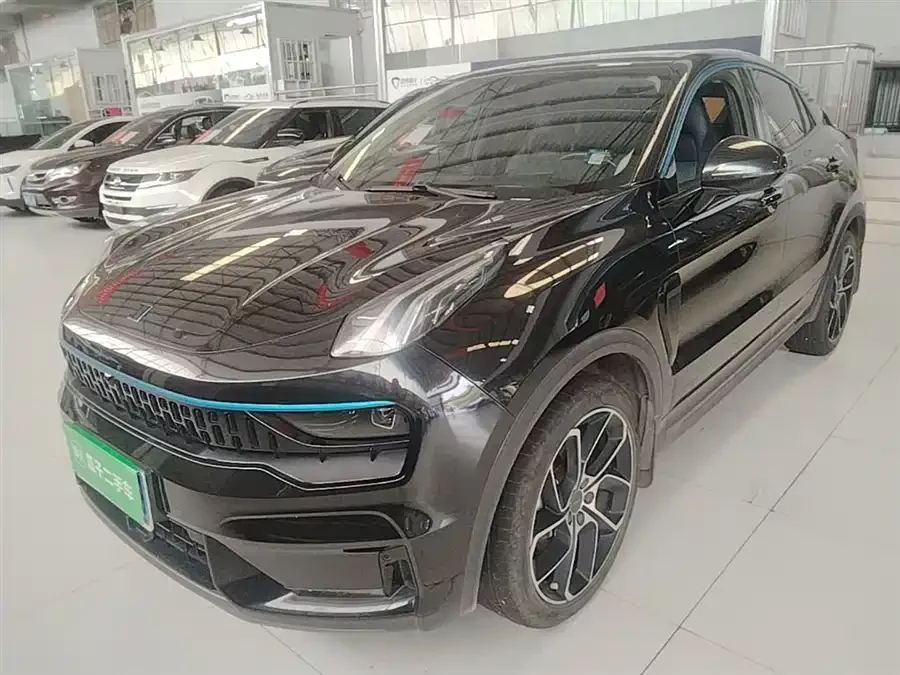 Lynk & Co 05