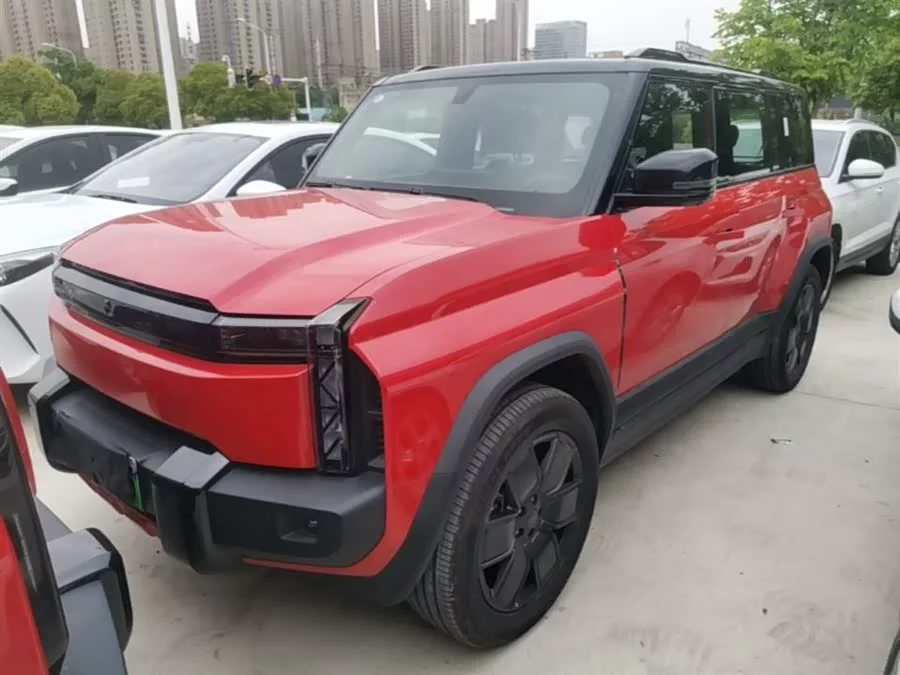 iCAR 03T