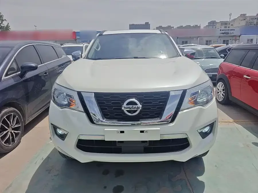 Nissan Terra