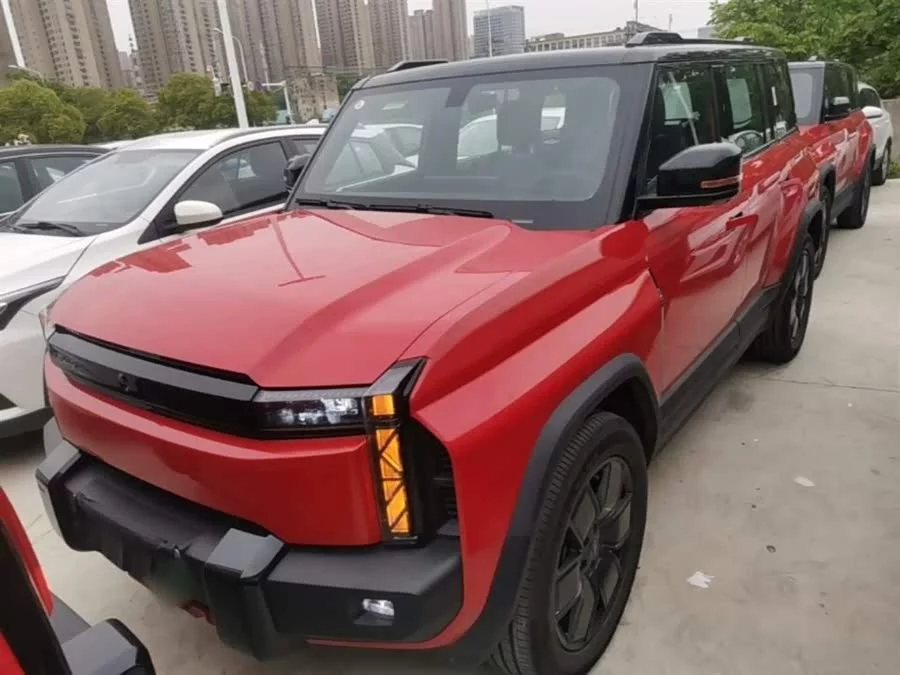 iCAR 03T