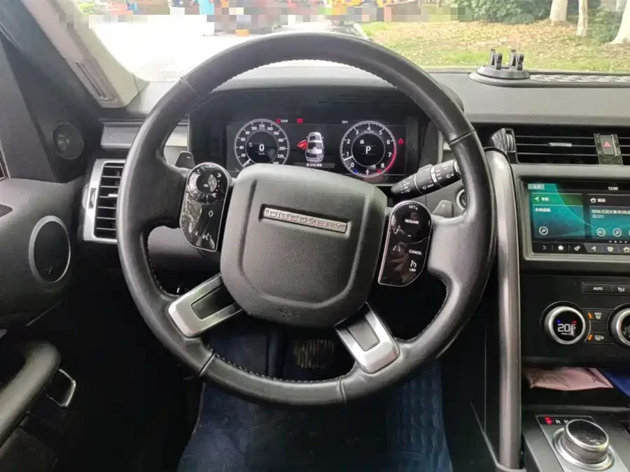Land Rover finds