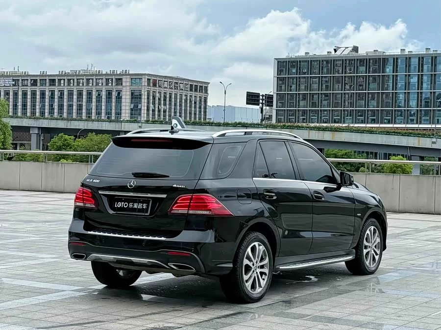 Mercedes Benz GLE (Imported)