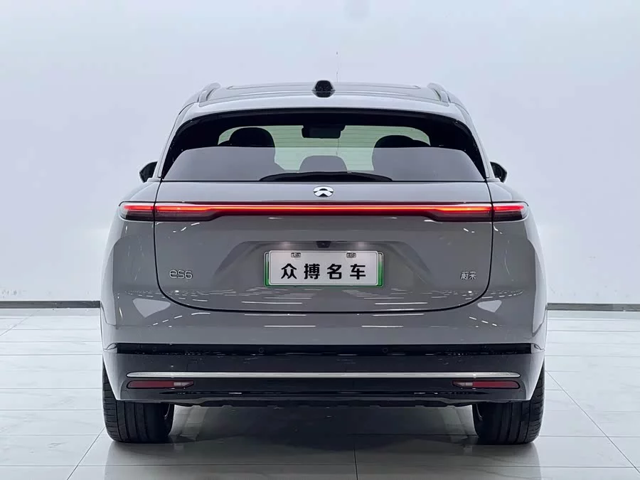 NIO ES6