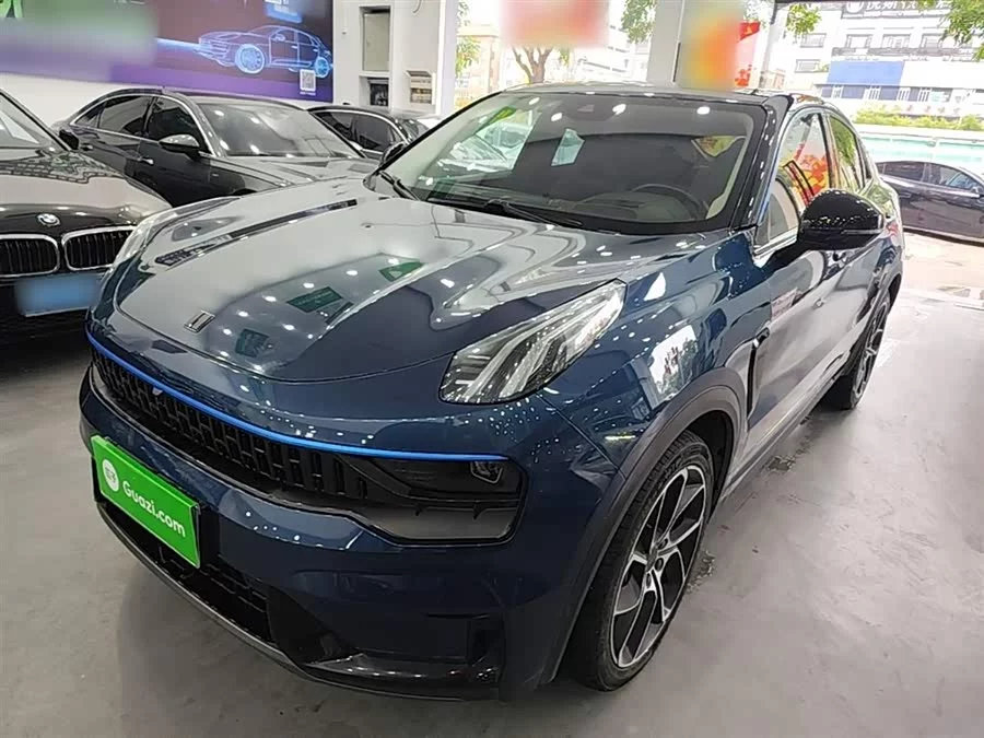 Lynk & Co 05