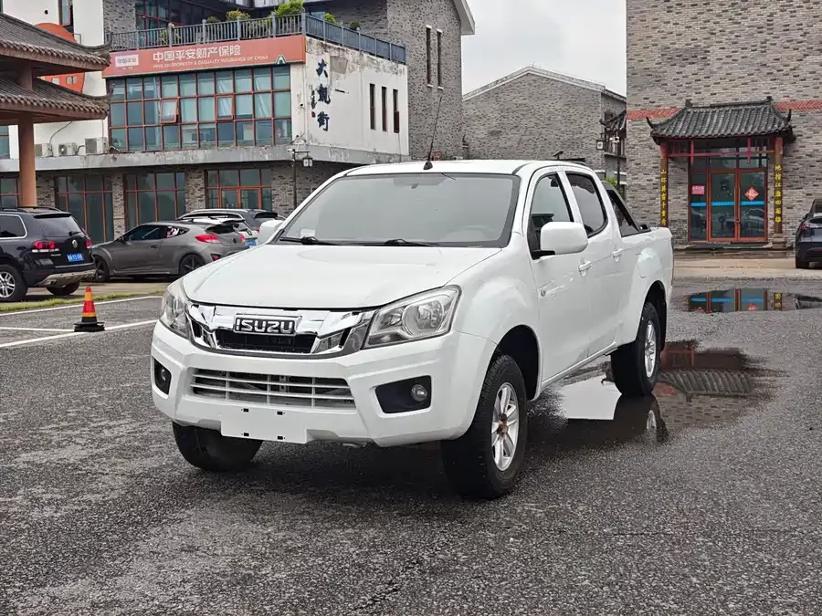 Isuzu RE-MAX Ruimai