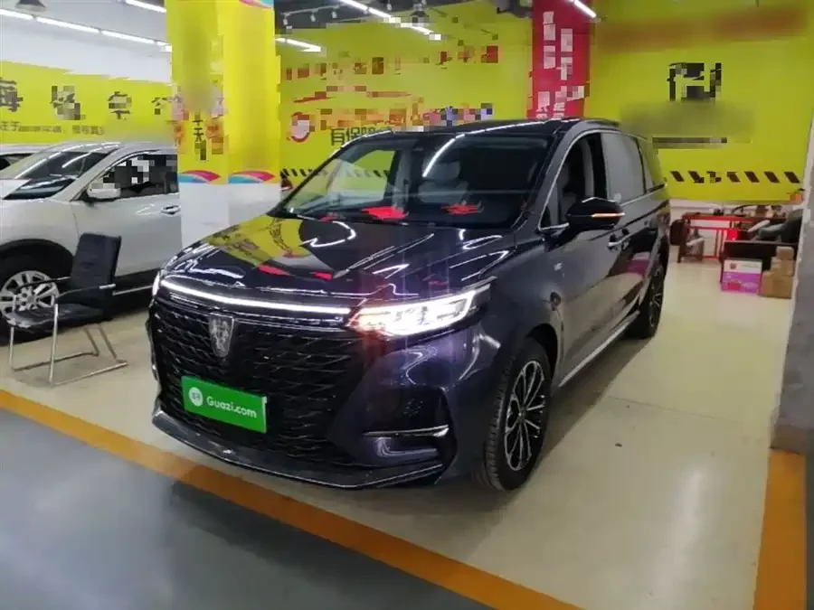 Roewe iMAX8