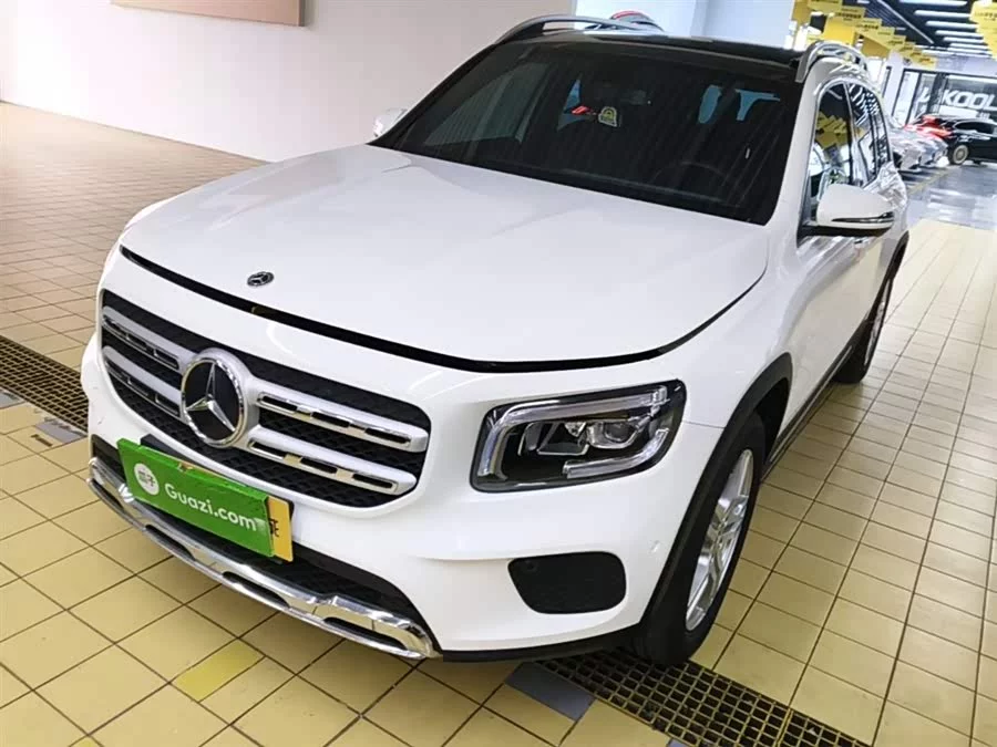 Mercedes Benz GLB