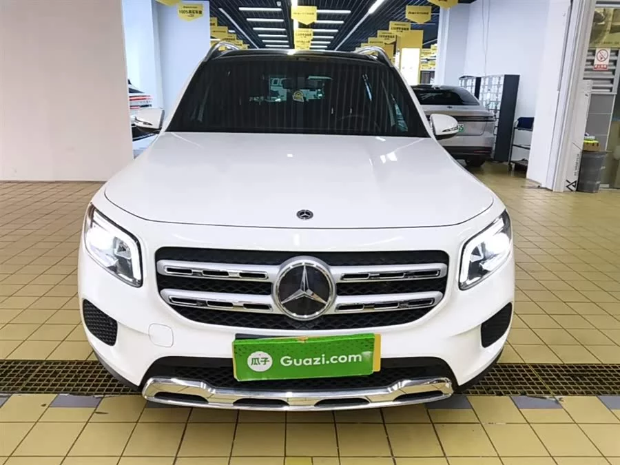 Mercedes Benz GLB