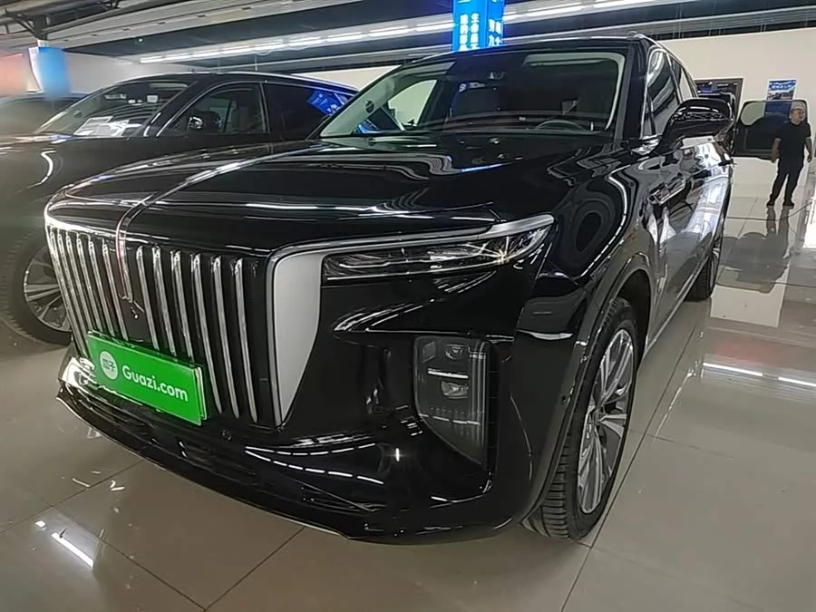 Hongqi E-HS9