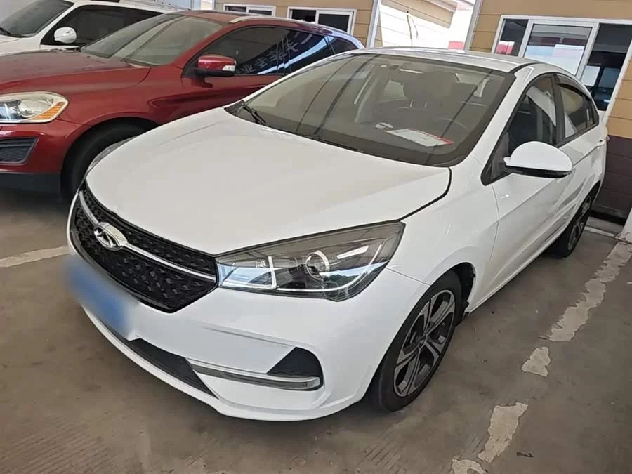 Chery Arrizo 5