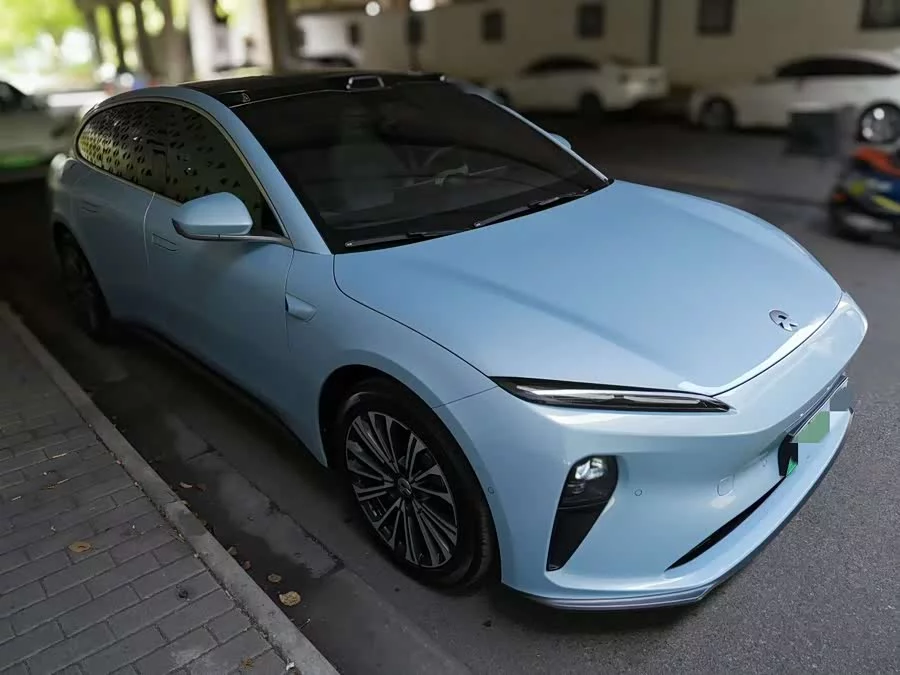 NIO ET5T