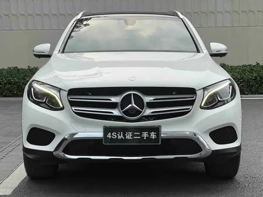 Mercedes Benz GLC