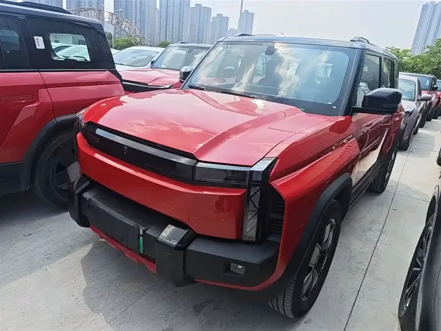 iCAR 03T