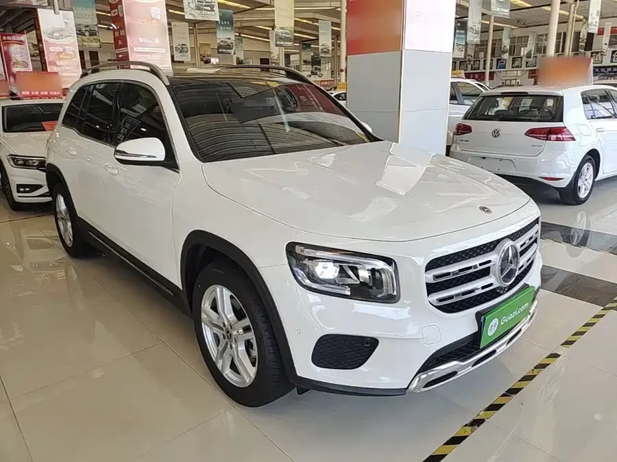 Mercedes Benz GLB