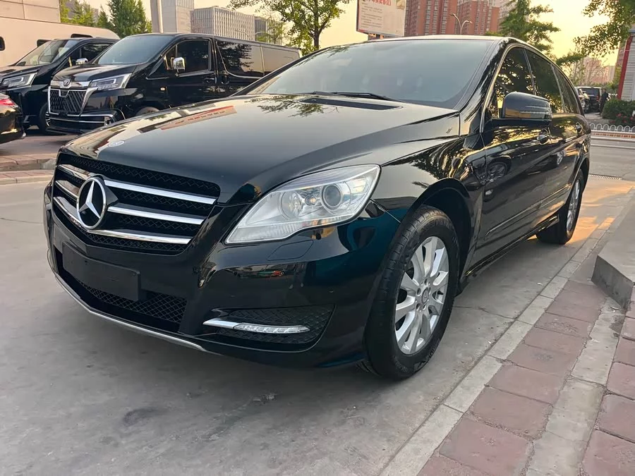 Mercedes Benz R-rated