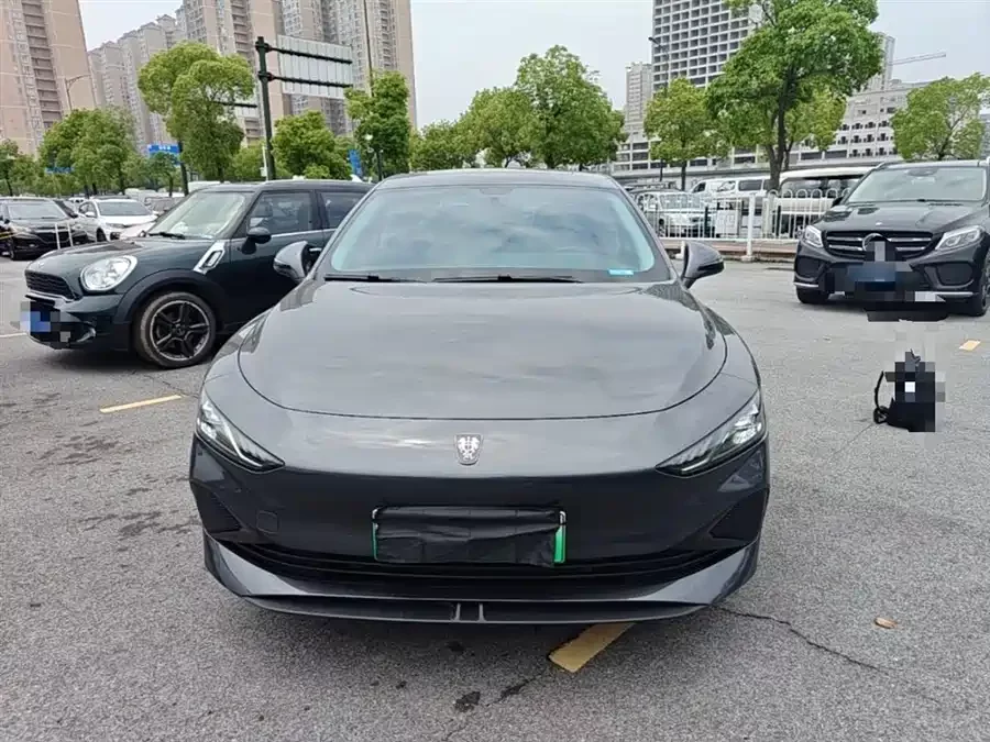Roewe D7