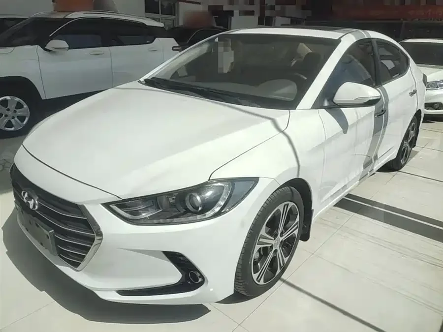 Hyundai elantra