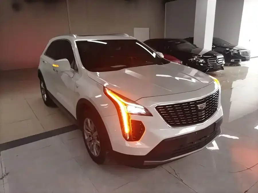 Cadillac XT4