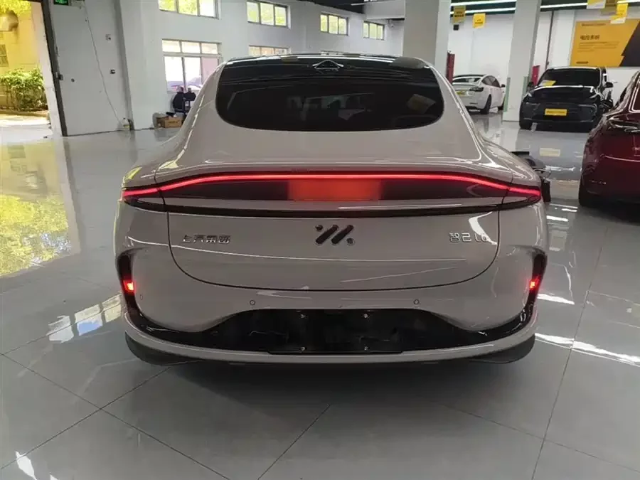Zhiji L6