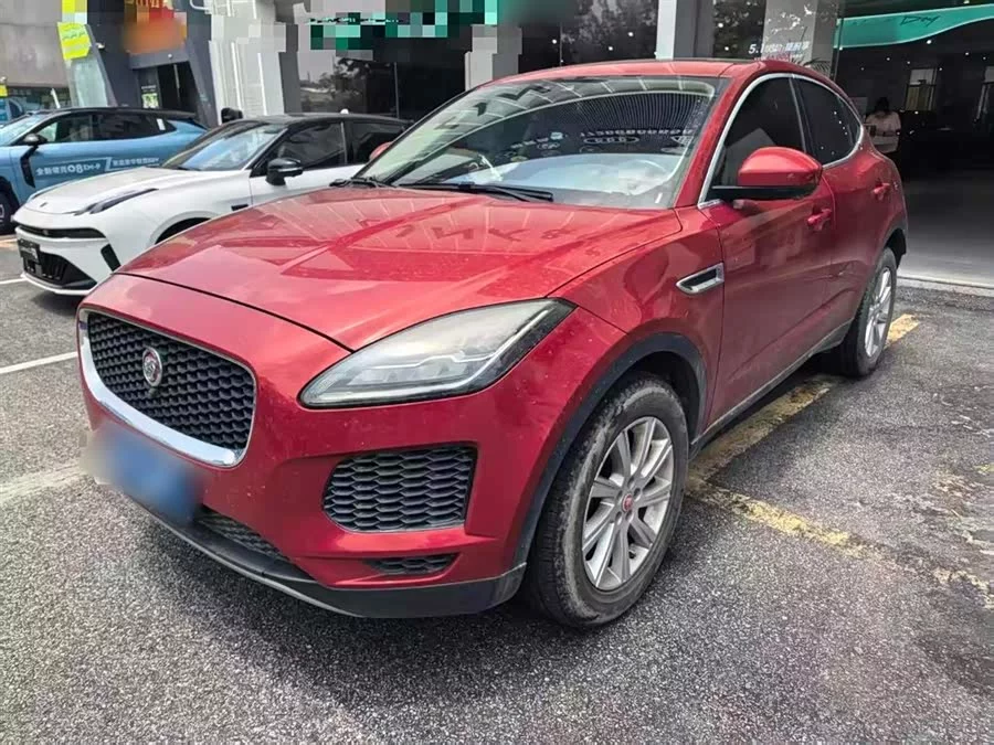Jaguar E-PACE