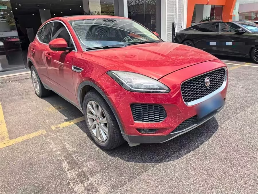 Jaguar E-PACE