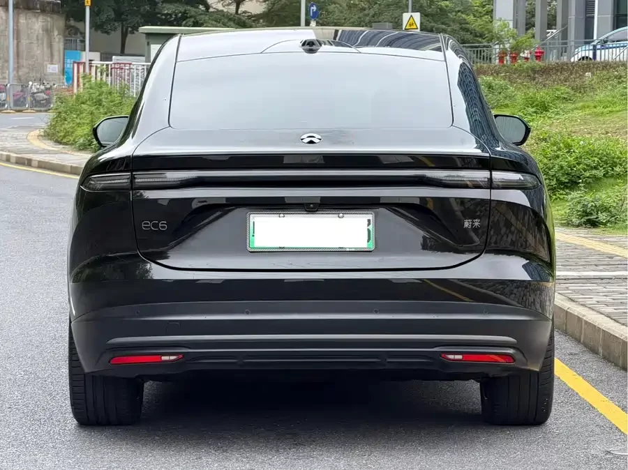 NIO EC6