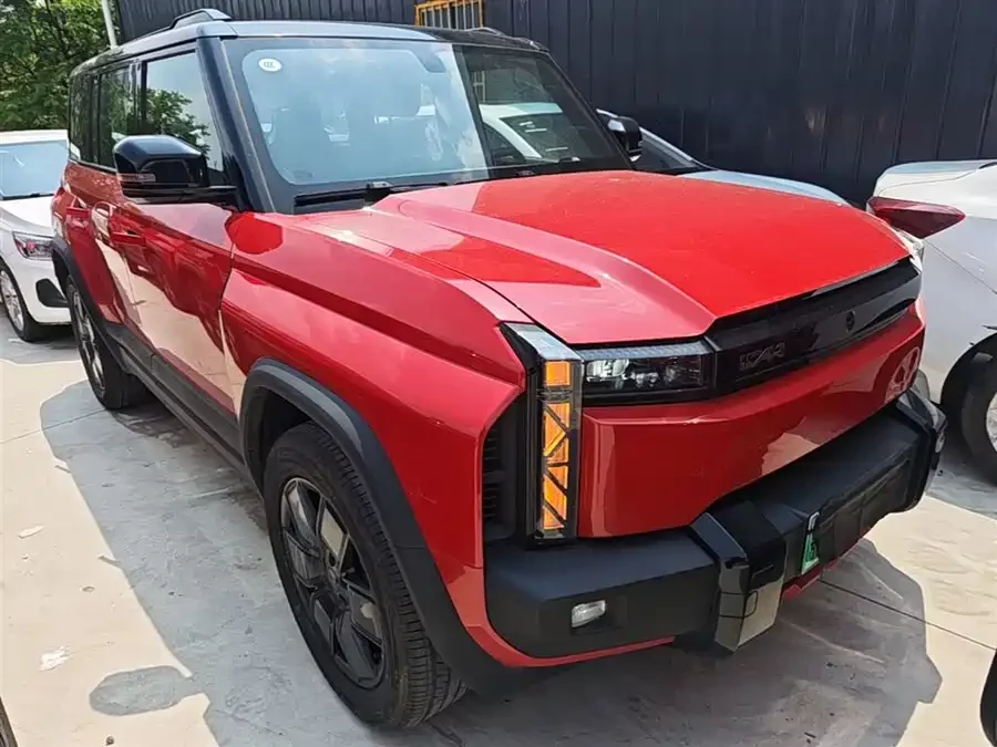 iCAR 03