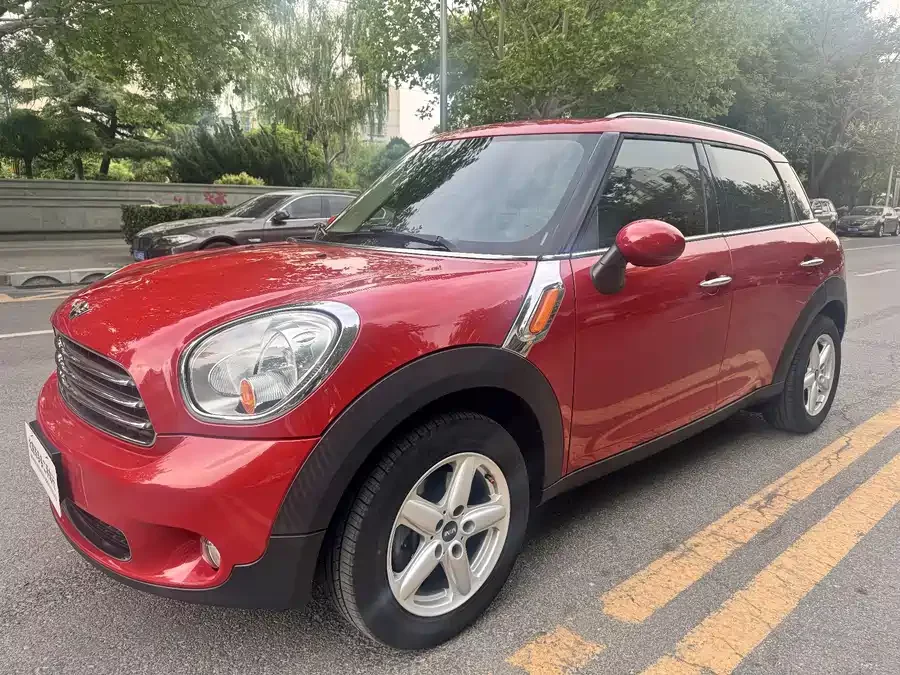 MINI COUNTRYMAN