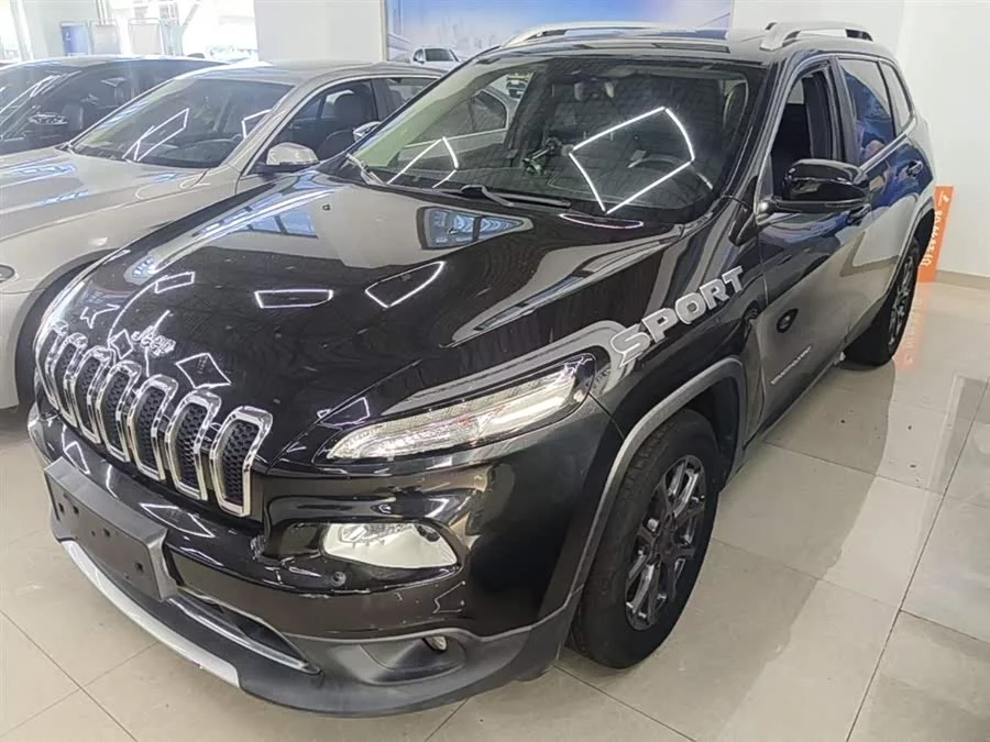 Jeep Cherokee