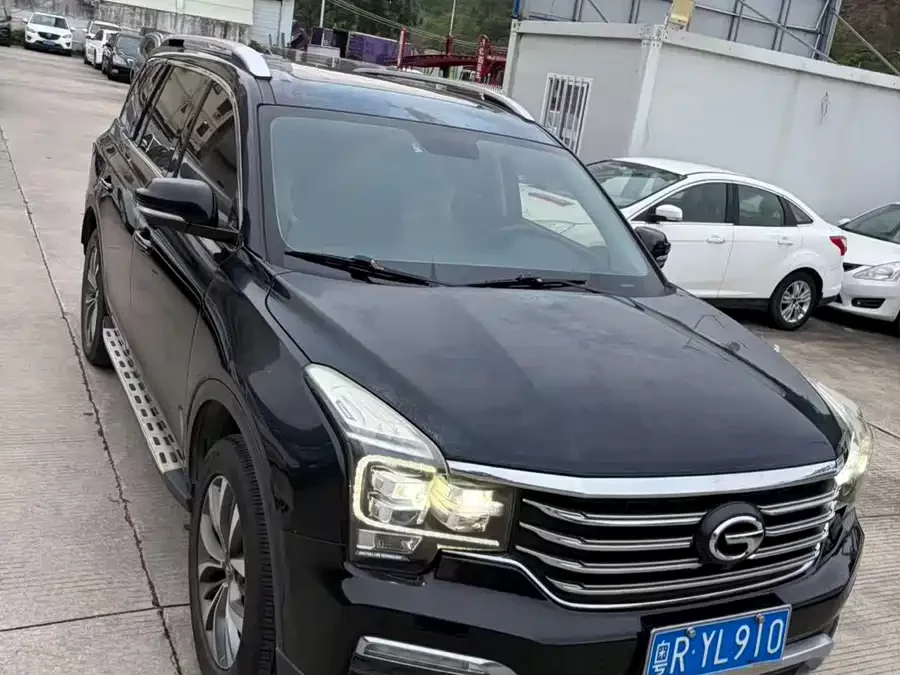 GAC Trumpchi GS8