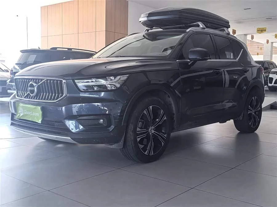 Volvo XC40