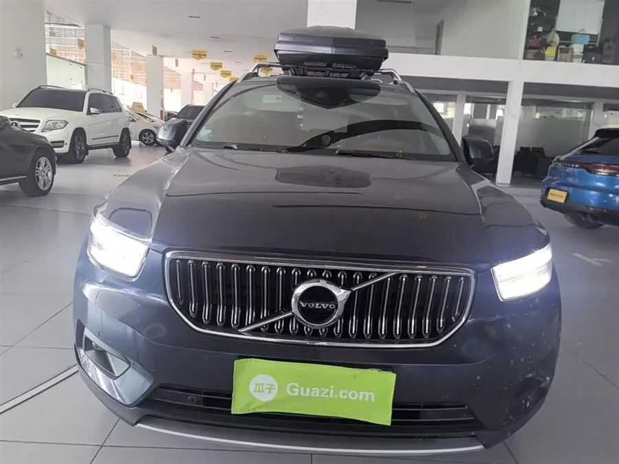 Volvo XC40