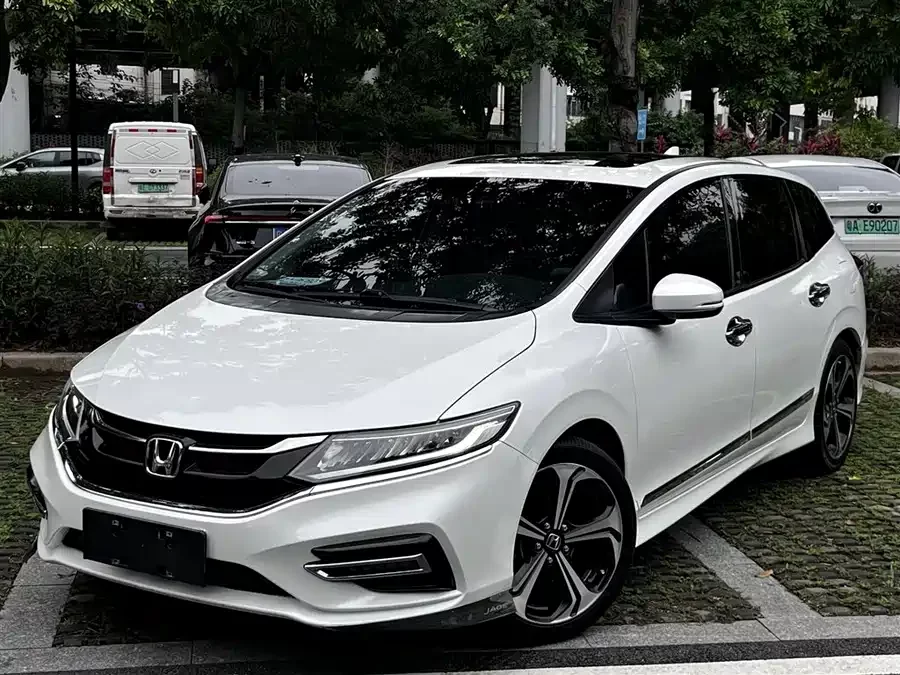 Honda Jade