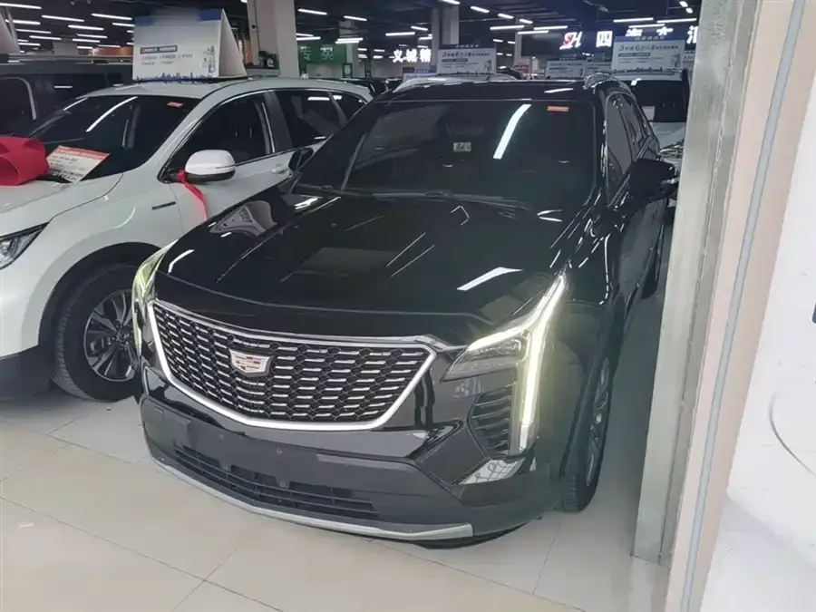 Cadillac XT4