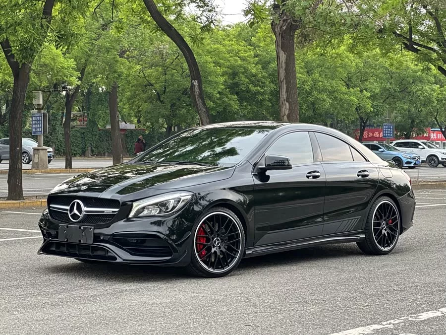 Mercedes Benz CLA AMG