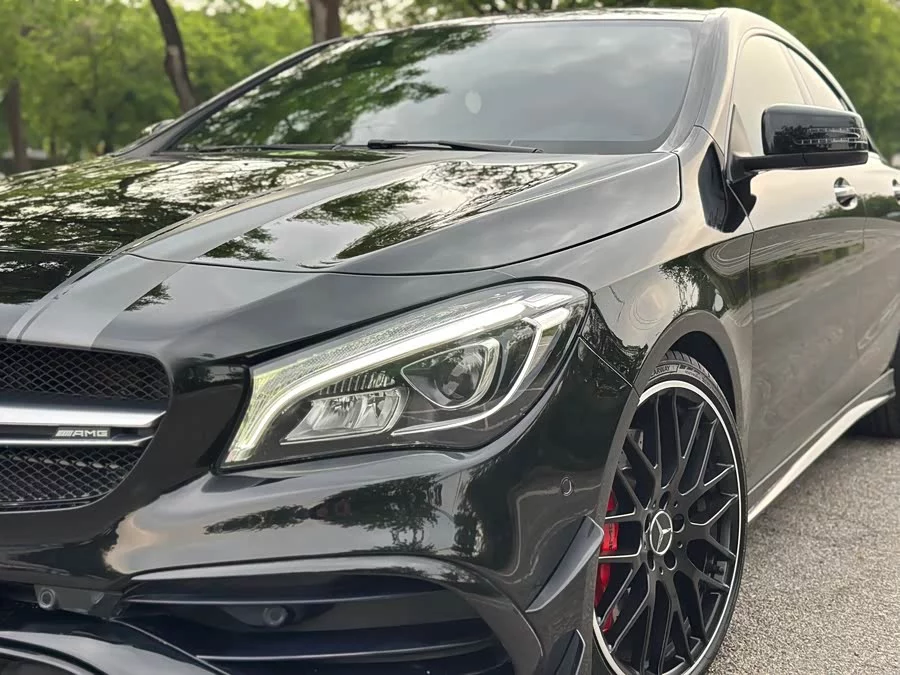 Mercedes Benz CLA AMG