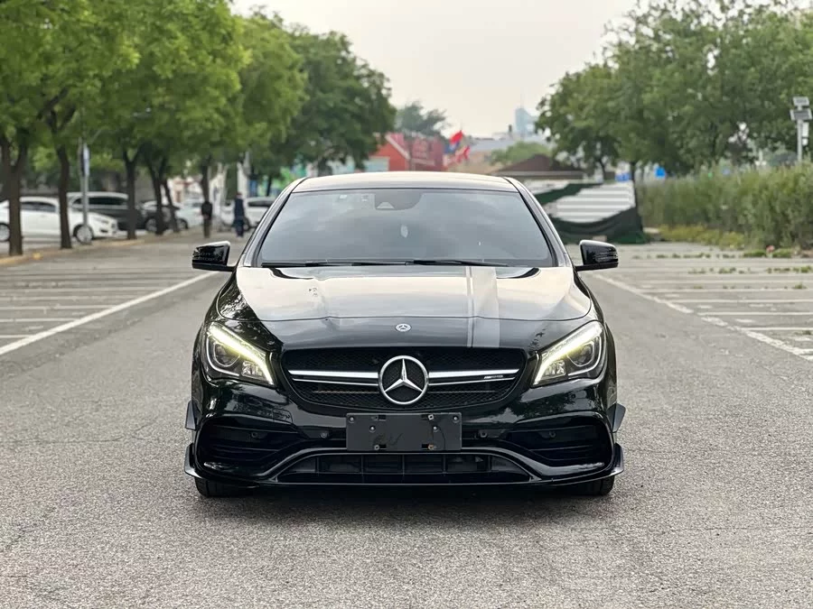 Mercedes Benz CLA AMG