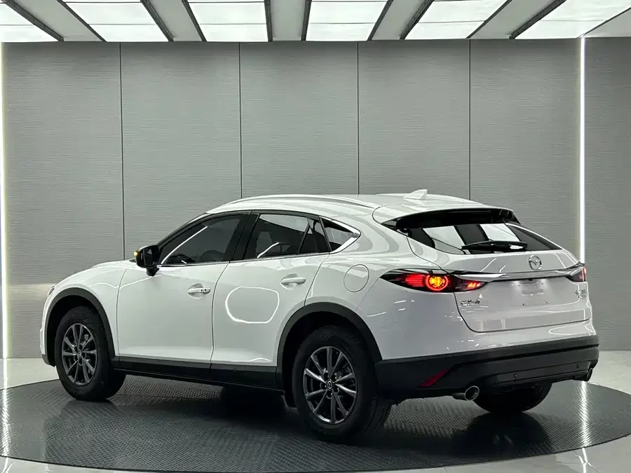 Mazda CX-4