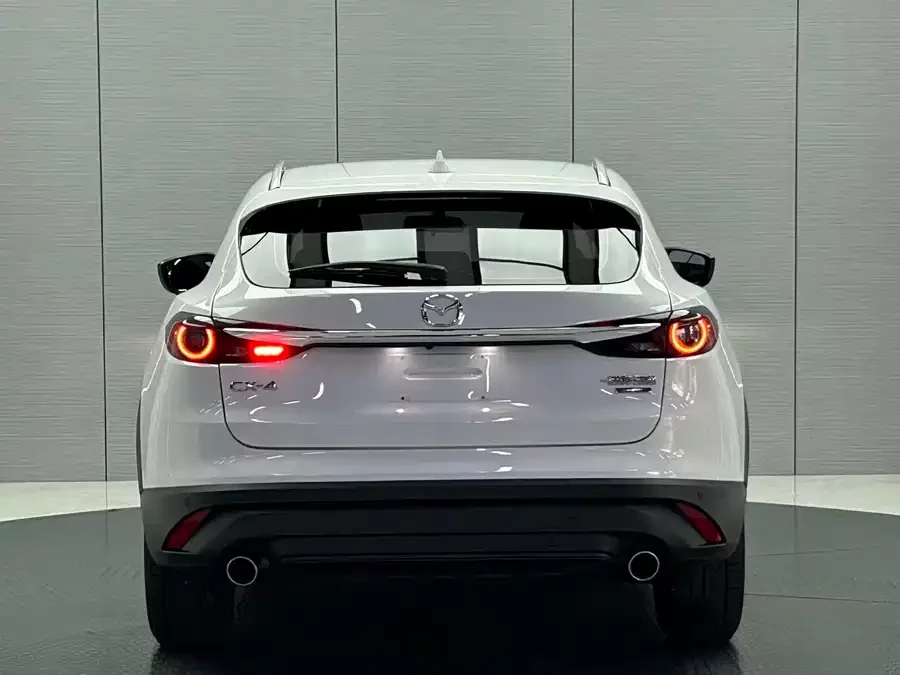Mazda CX-4