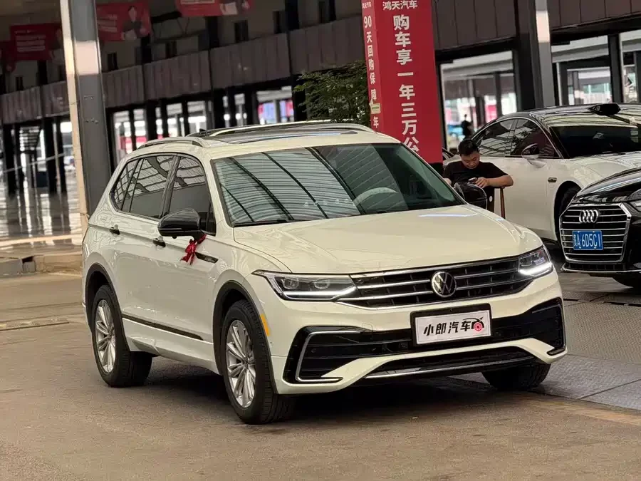 Volkswagen Tiguan L