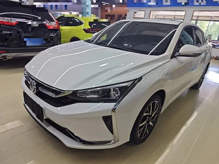 Dongfeng Yixuan