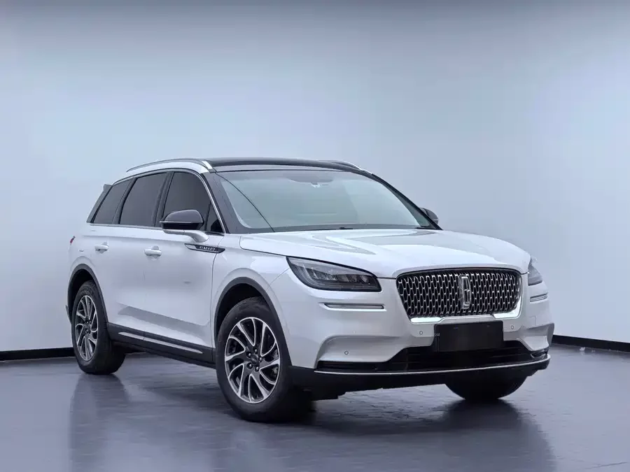 Lincoln Adventurer