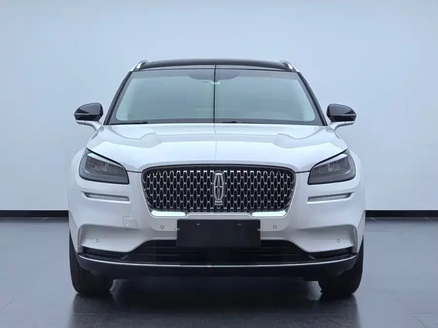 Lincoln Adventurer