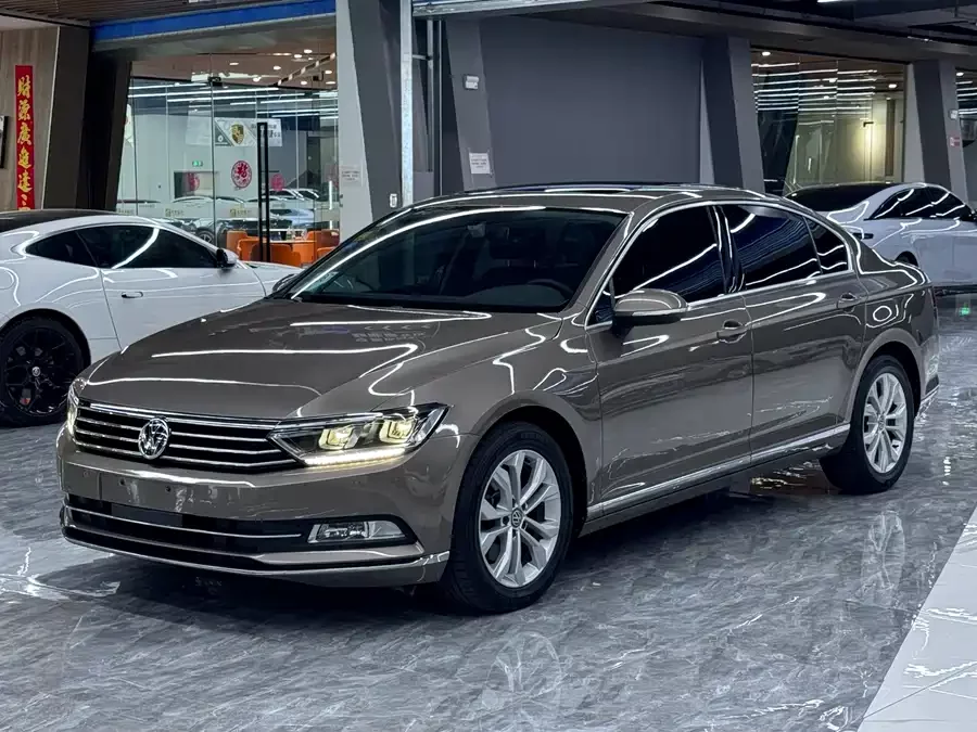 Volkswagen Magotan