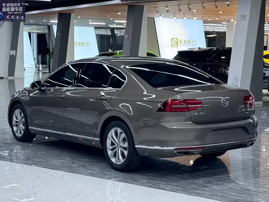 Volkswagen Magotan