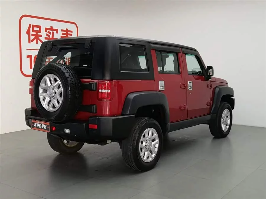 BAIC BJ40
