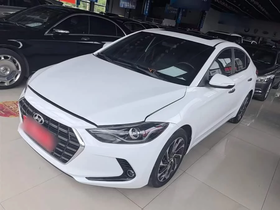 Hyundai elantra