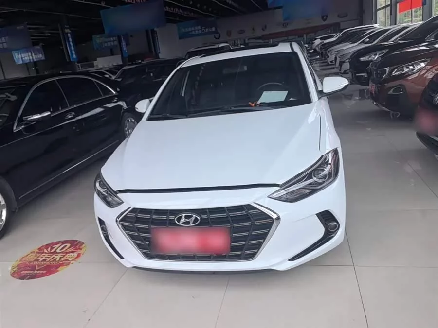 Hyundai elantra